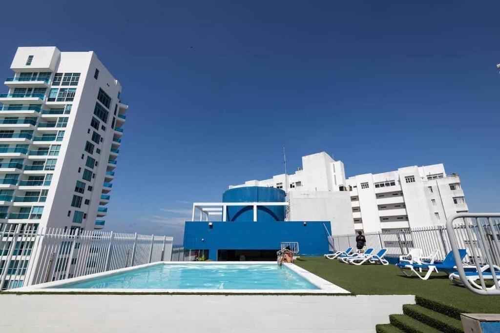 10mo Piso, Piscina, Jacuzzi Y A Pasos De La Playa Appartement